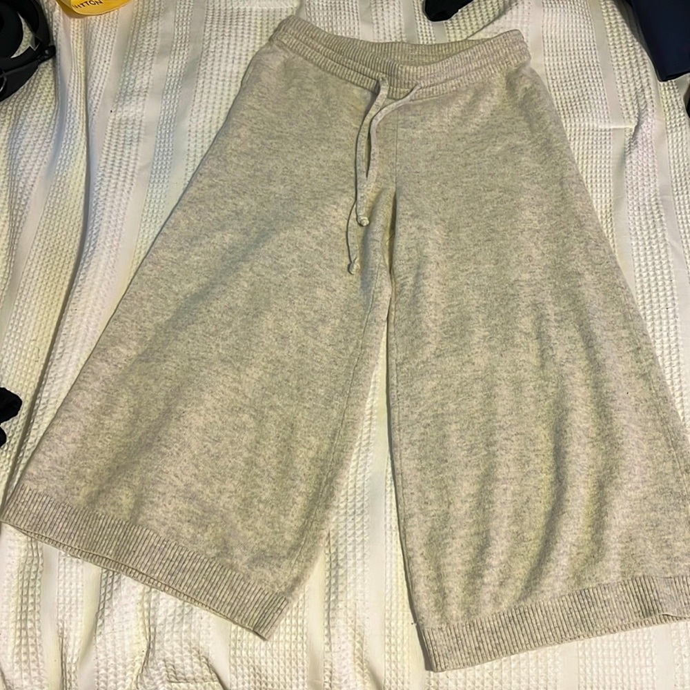 Like new! Soft- Derek lam 10 Crosby